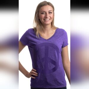 CLEARANCE! Peace Sign Shirt Women's PTP 22"